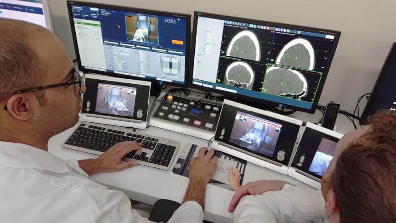 de radio-oncologie de l’Hôpital de La Tour est fier de faire partie des premières institutions en Europe à adopter la technologie HyperArc